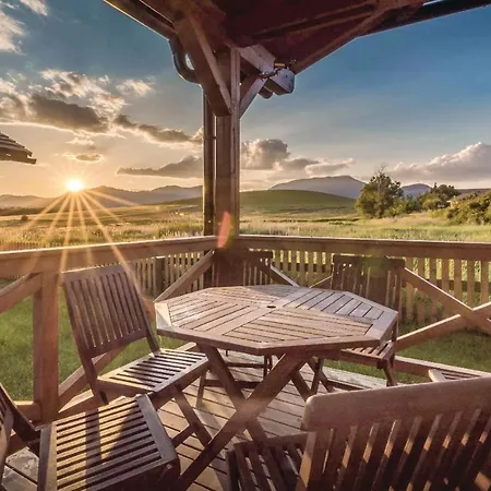 Three-bedroom Holiday In Feriehus *
